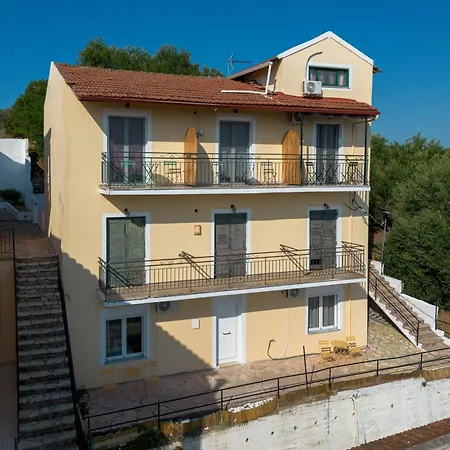 Апартаменты Gavriil Maisonette G3 Кавос